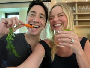 Kate Bosworth Instagram - A truly special experience. Thank you @bluehillfarm @chefdanbarber for all that you do 🌻🌾👩🏼‍🌾