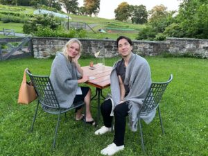 Kate Bosworth Instagram - A truly special experience. Thank you @bluehillfarm @chefdanbarber for all that you do 🌻🌾👩🏼‍🌾