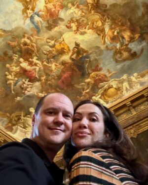 Kate Siegel Instagram - Paris Day 2 with my ❤️