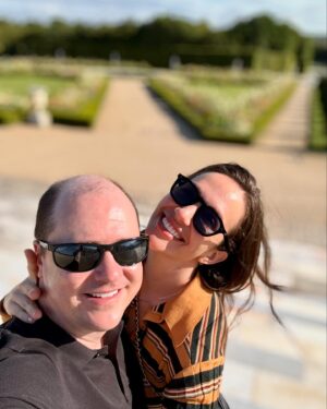 Kate Siegel Instagram - Paris Day 2 with my ❤️