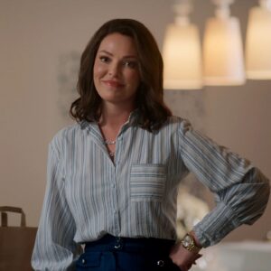 Katherine Heigl Instagram - The finale of Firefly Lane hit @netflix today, and I'm feeling bittersweet about saying farewell to the show. Tully and Kate's story has been an incredible journey of self-discovery, friendship, and love, and I'm thrilled to have been a part of it. Tully Hart will always hold a special place in my heart, and I'm honored to have played her. I had so much fun working on the show, and I'm grateful to everyone who has watched and supported us. The cast and crew were ALL simply amazing, talented, fun, and gracious people. I'm very lucky to have worked with them. I hope you're all ready for some drama, tears, and laughter! Kristin Hannah's story teaches us not only to celebrate the amazing journey of Tully and Kate's friendship but to cherish our own friendships too. Don't miss it! All episodes available NOW! #FireflyLane #Netflix