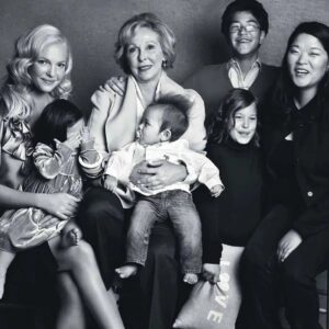 Katherine Heigl Instagram - November was National Adoption Month. A month to celebrate all adoptive families, and to recognize the need for forever homes for children in foster care. 

There are over 122,000 children and youth across the country waiting in foster care for at least one caring adult in their life. 1 in 5 of those youth are teens who are at high risk of aging out of foster care which increases their risk of homelessness and human trafficking.

By connecting youth, supporting families and creating hope, @raise.the.future is creating a safe, brighter future for thousands of youth that have experienced foster care, one caring adult at a time. 

As November ends, please join me in helping to support youth in foster care by making a contribution today at raisethefuture.org (link in bio). All donations will be matched dollar for dollar up to 100K.

#nationaladoptionmonth #onecaringadult #raisethefuture
