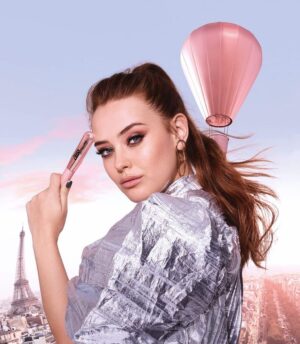 Katherine Langford Instagram - AIR MASCARA 🌬☁️☁️ @lorealparis
