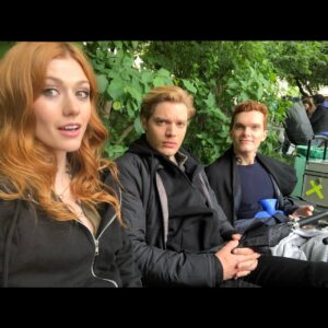 Katherine McNamara Instagram - We’ll always have Paris! 🩵🥐🇫🇷 It’s been 6 years since the #Shadowhunters crew took to the streets of Paris to film some #TeamEvil shenanigans. One of the most magical weeks of my life - Magnus Bane would approve. Would I love to go back? Absolument! ✨♥️ #Shadowfam #ShadowhuntersLegacy