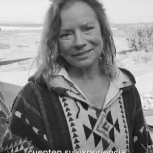 Katherine Salosny Instagram - El camino no es fácil, quizás tropiezas como yo, pero emprender siempre es una aventura que vale la pena. 
Confía, y sigue tus sueños.

Me gusta mucho leerlos.