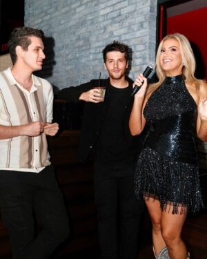 Kathryn Dunn Instagram - a new big brother season is officially here but my toxic trait is that now I ONLY want to watch it in a room packed full of bb fans with $5 HOH margs and zingbot zinger shots 🤠🍻 

still can’t get over this night🥰 let’s do it again soon DFW!

#bb26 #bigbrother26 #bigbrother