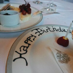 Kathryn Gallagher Instagram - if my birthday was any indication for how the rest of 31 is going to be, I simply cannot wait

♥️ thank you all for making it so special!