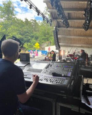 Katie Melua Instagram - This place is unreal! 

Years ago the band and I got to play an underwater gig here, a festival at the bottom of a mine, one of my most memorable shows and today in amongst ancient trees, huge stone cliffs and a waterfall… Norway ❤️

Here’s our soundcheck ahead of @ravnedalenlive.