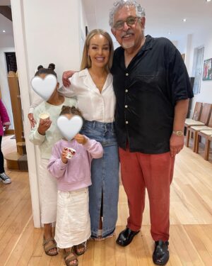 Katie Piper Instagram - Happy Birthday to the G.O.A.T, a man who has helped me more times than I can remember over the years, my doctor @drmohammadajawad 🎂 
Celebrating another year of life for the man that have given so many people their lives back!