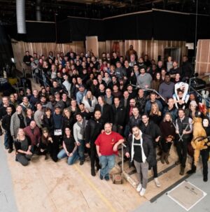 Katja Herbers Instagram - Uhhhh folks look at slide 2 it’s kind of insane!!! Can we get another season please, Wall Street? Seems like we make good profit 💵 Second most streamed original show on all platforms combined 🤯 Say whuuutt! Let us give you more Good Evil? Kings want it. Actors want it. Crew wants it. 🫶 Speaking of crew look at slide 7, here they all are, the people who make the show! And a bunch more BTS stuff of the horrid times we have. Last slide is us out of our on screen constumes in the dead of winter. Our characters don’t exist without @danlawsonstyle. Stay cool today, friends. Oh and a new ep came out, get itttt 👻😈