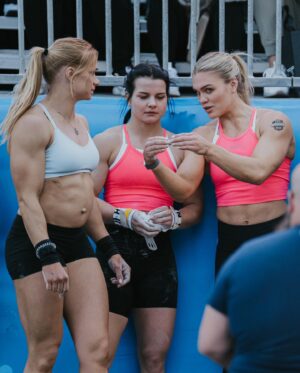 Katrin Tanja Davidsdottir Instagram - Throwback to wodapalooza ☀️🩷🫶🏼✨ so excited to be back in Miami this week!!