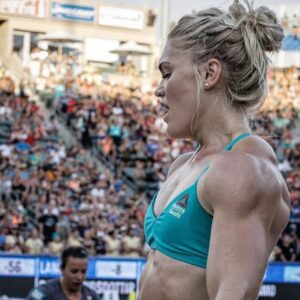 Katrin Tanja Davidsdottir Instagram - Carson, California 📍🔥❤️⚡️ where some of my favorite memories in the world were made!!!! @crossfitgames 

Watching @thewestcoastclassic this past weekend brought back all of the feelings - and man did I miss being in that tennis stadium. Every time I came off of that competition floor I remember saying “it was like MAGIC out there!” 💫 the floor always felt so small & the it was like the people were pretty much on top of us & it just always gave me SO much energy!!!!!! 

One of my favorite part about these photos though, is that I believe there is only ONE in the whole carousel that I actually won. All of the other ones with my hands up in the air I just FELT like I had won 🥹🫶🏼 I was so focused on my own execution & doing my absolute best that no result could budge how happy and proud I was of myself .. the leading photo for example: I took 14th 😂

Congratulations to all of the competitors who made it to the @crossfitgames this past weekend - I am so excited for all of you to get to head into the best time of the year: GAMES TRAINING BABY ☀️🫶🏼✨