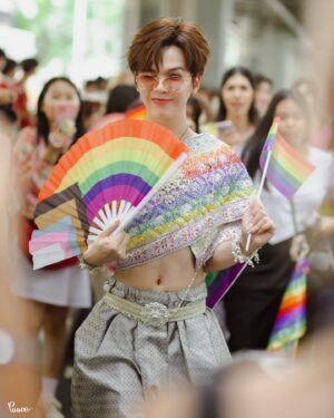 Katsamonnat Namwirote Instagram - A moment to celebrate equality, diversity, and love. Let's rejoice in the freedom to love and build a world in which everyone may look forward to with pride. It's not just for me or you; it's for everyone. when "love" actually means "love" to everyone. 🏳️‍🌈
❤️🧡💛💚💙💜
#Pride #BangkokPride2024