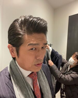 Katsunori Takahashi Instagram - 今やらせていただいてる役。

この春悪い役やらせてもらった作品が２つ。

約1年ぶりの映像。
漫画原作。
自分で作ってるリーゼント。
面白成分は不可欠。
　
悪役は嫌いじゃない。それにしても最近多い。
いろんな役を通して自分のいろんな部分を引き出し、作り上げていく。

ひとつずつ。