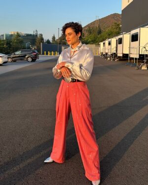 Katy O'Brian Instagram - So grateful to touchdown in LA for > 24hrs to see my loves & join my @Twistersmovie fam for an incredible fundraiser for @CTAOP, raising money for health & safety of youth in South Africa. Be sure to check them out & catch Twisters in theaters 7/19!

Hair @josephchase 
Makeup @chousner 
Styling @itsamandalim 
Publicity @imprintpr