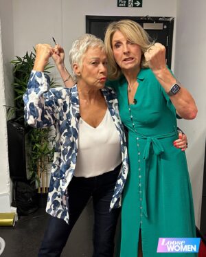 Kaye Adams Instagram - Two teams, one winner! The Loose Women went head to head in a game of tug of war on Thursday with team Myleene and Nadia coming out on top 💪🏆👏

(Swipe to the end to see Kaye and Myleene’s rematch)

#loosewomen