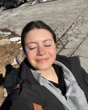 Keara Graves Instagram - slide 1: what instagram sees
slide 2-5: what i actually look like on a day-to-day basis