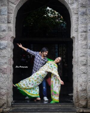 Keerthi Bhat Instagram - Look at him😘 i always there for you mamma🥰 no matter what💗

Mine💗: @its_vijay_karthikeyan

Clicked by: @arun_goud_photography 

Hairstyle by: @abhihairstylist 

#keeka#love#couplegoals#traditional#posesforpictures