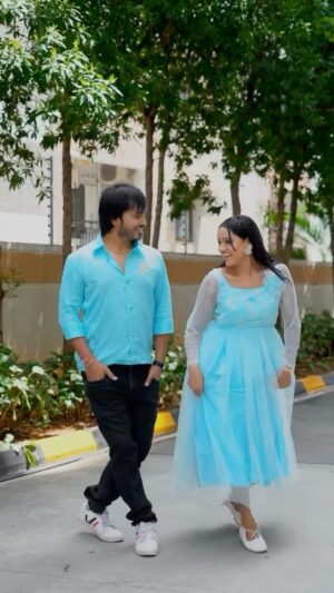 Keerthi Bhat Instagram - 🩵🩵Dwapara love✨ @its_vijay_karthikeyan 

Costumes by : @nihira_designerstudio 

Videography n editing by : @dimplephotography01 

Hairstyles by : @abhihairstylist 
#love #fun #keerthibhat #keeka #couplegoals #kannadasongs #dwapara #goldenstarganesh #instagood #instalike #instagramreels