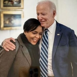 Keisha Lance Bottoms Instagram - Thank you Mr. President. 

“In no other country could a kid with a stutter grow up to sit in the Oval Office.” ~President Joseph R. Biden