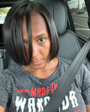 Keisha Lance Bottoms Instagram - It’s been decades since I’ve let my hair grow this long.  It is hard to believe I shaved the sides last summer and we’ve been cutting off the relaxer all year. I’m rebuking humidity, rain and sweat until I get my braids back in next week 😅. #naturalhairjourney