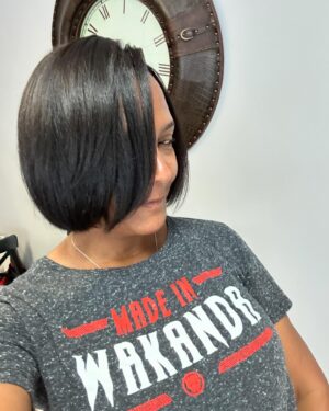 Keisha Lance Bottoms Instagram - It’s been decades since I’ve let my hair grow this long.  It is hard to believe I shaved the sides last summer and we’ve been cutting off the relaxer all year. I’m rebuking humidity, rain and sweat until I get my braids back in next week 😅. #naturalhairjourney