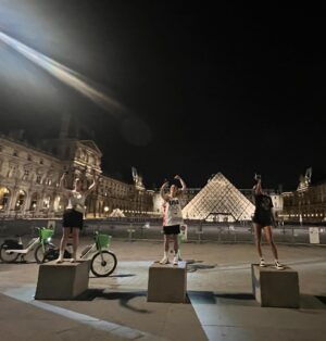 Kelley O'Hara Instagram - 15/10 would recommend 48 hr full send to Paris to watch your friends win gold 🤘🇺🇸