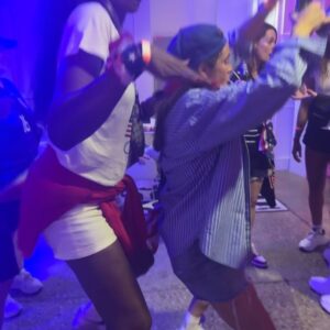Kelley O'Hara Instagram - 15/10 would recommend 48 hr full send to Paris to watch your friends win gold 🤘🇺🇸