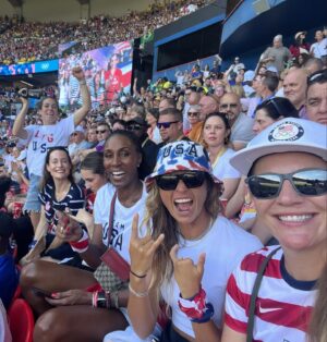 Kelley O'Hara Instagram - 15/10 would recommend 48 hr full send to Paris to watch your friends win gold 🤘🇺🇸