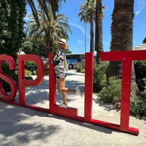 Kelly Hu Instagram - Touring the town of Split today. 

I contemplated actually doing the splits in front of the sign for a nano second before I came back to reality. 

Picked a fight with a couple of Red Guards at the palace.  Needless to say, I won. ⚔️

There seems to be a replica Game of Thrones throne in every Croatian town so far.  I’ll be sitting on all of them.