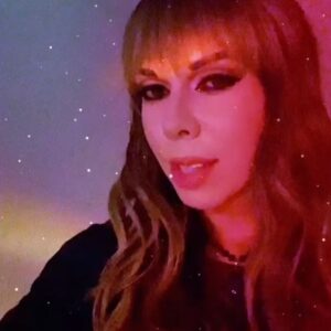 Actor Kelly Mantle HD Instagram Photos and Wallpapers January 2024
