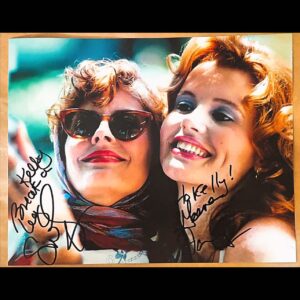 Kelly Mantle Instagram - Best opening night gift! Susan & Geena sending me their love for my show! Especially since Thelma & Louise is referenced in the show. 💞🎭 Thanks @rochelley66 💖