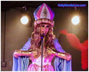 Kelly Mantle Instagram - Have you got your tickets to my LA show? Starring Lady Pope! 🏳️‍⚧️ Feb. 5th at The Bourbon Room in Hollywood. (Link in bio.) #AnEveningWithoutKellyMantle 🎭🎶