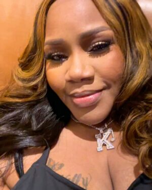 Kelly Price Instagram - Detroit it was a movie tonight!!!!! Can’t wait ro come back and cut up again!
Next up Atlanta and then Indianapolis!
Get your tickets  now before they sell out!
#KellyWorld where the 🎤🎤🎤s are on and  the love is real!!! Can’t wait to sing with you !