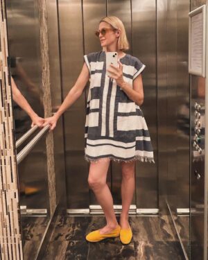Kelly Rutherford Instagram - 🤍🍋☕️