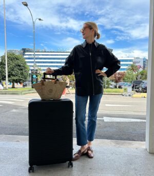 Kelly Rutherford Instagram - ✈️