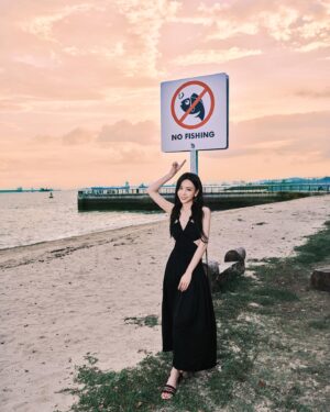 Kelly Yu Instagram - 热爱这个世界上的一切浪漫🌹