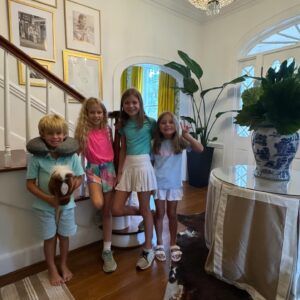 Actress Kelsey Barnard Clark HD Instagram Photos and Wallpapers August 2024