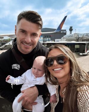 Kendall Rae-Knight Instagram - Cooper Cole’s first holiday 🛩️🤍