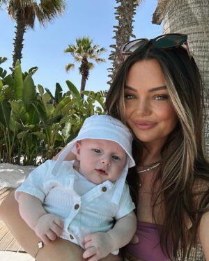 Kendall Rae-Knight Instagram - 3 months of the most gorgeous, squishy, happy, smiley little boy! Thank you for being the happiest little soul, WE LOVE YOU SO MUCH! 🫶🏼👶🏼