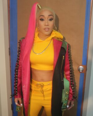Kenisha “Miami Tip” Myree Instagram - This was the full look ya’ll 😂😂 I’m not sure where i thought I was going but I was DEAD SERIOUS 😂 definitely do look like JoJo siwa was on the mood board 😂😂 definitely look like a mortal kombat character 😂 Can’t see my cap in these pics doe 😂😂 That jacket hard doe!
