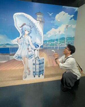 Kenji Nojima Instagram - 「原神展～たびごころの赴くままに～」

お邪魔してきましたよ！
相変わらずの贅沢な空間でした！
お願い事も書いたし
みなさまも是非

Space Galleria 　
〒170-0013　
東京都豊島区東池袋1-20-7 アニメイト池袋本店8F
アクセス
池袋駅東口徒歩約5分　
https://www.animate.co.jp/shop/ikebukuro/
開催期間
2024年7月19日（金）～8月19日（月）
開催時間
月～金　11:00～21:00 ／
土・日・祝　10:00～20:00

#原神
#アルベド