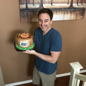 Kerr Smith Instagram - @coldstone & @boldbajafresh sent me some amazing birthday surprises!  Thank you so much guys!  Really going to enjoy all this! 
#coldstonecreamery #bajafresh #happybirthday #birthdaysurprise #mrhoney #riverdale #birthdaycake #icecreamcake