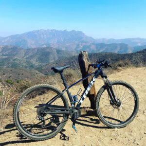 Kerr Smith Instagram - Another great ride today👍🏻😁 #trek #trekbikes #mountainbike #santamonicamountains #california #lifeisgood