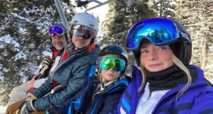 Kerr Smith Instagram - Sweet chairlift ride with some of my favorite people.