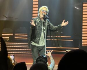 Kevin Cronin Instagram - Hi friends, well, our second residency at the beautiful Venetian Theater was another big success. I am so proud of our band and crew, as everyone is involved technically, musically, and creatively. We were stuck on a transition in the Hi Infidelity section of the show, and my guitar tech, Paulie K offered a suggestion which solved the issue. That is just one example of the open and creative atmosphere in and around REO Speedwagon, as we gear up for our Summer Road Trip Tour with our buddy Patrick Monahan and @Train.

Speaking of which, Tuesday (tomorrow), Dave and I will be joining the Train boys to reprise our mash-up of “Keep on Loving You” and “Drops of Jupiter” on @goodmorningamerica. It is an early wake-up call, (4:00 AM Eastern Time!), but well worth it, as we continue to spread the good word about the combination of REO and Train.

So tune in or set your DVR to ABC on Tuesday morning, and come out and see us live on our Summer Road Trip Tour. Much love … kc
