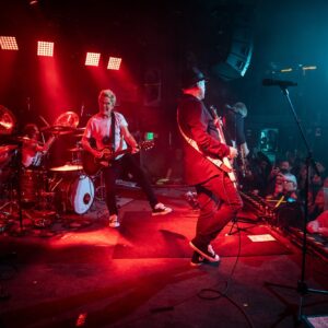 Kevin Cronin Instagram - Let's take one more look back at REO's performance at @TheWhiskyaGoGo! There's no better way to celebrate a massive tour announcement that rocking the tiny triangular stage on the Sunset Strip! Have you gotten your tickets to see REO   @Train on the Summer Road Trip Tour yet? Tell us what city we'll see you in!

Get your 🎟 with link in bio!