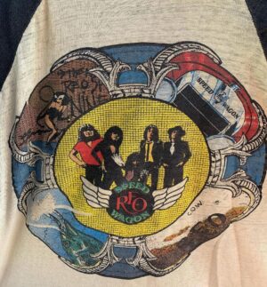 Kevin Cronin Instagram - The easiest way to a perfect outfit? An awesome vintage band t-shirt! How many band t-shirts do you have in your closet?

📸: @rangelifevintage