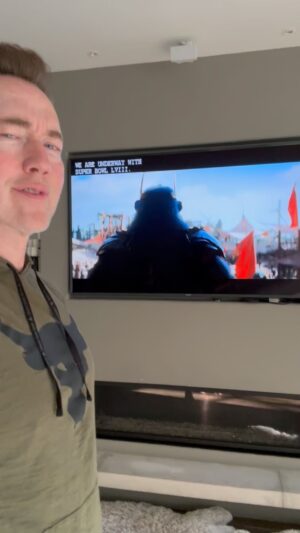 Kevin Durand Instagram - WHAT A WONDERFUL DAY!!!! @apesmovies #KingdomofthePlanetoftheAPES #SUPERBOWL