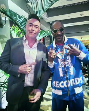 Kevin Durand Instagram - S N double O P D O double gizee
@snoopdogg such a pleasure to make your acquaintance 👊🙏✌️❤️